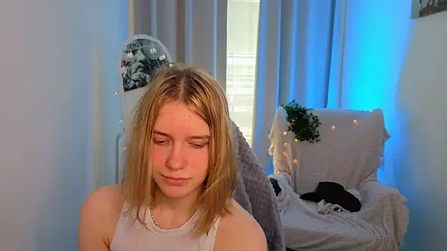 MilanaRayy live XXX chat