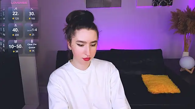 Lily_xBabe 即時 XXX 聊天