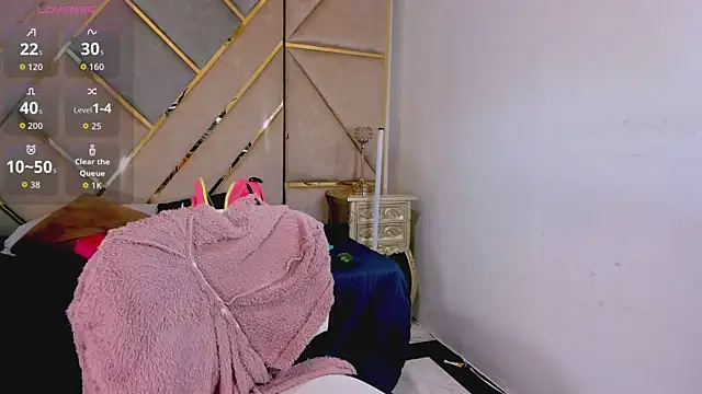 MikaelaStone's Live XXX Chat