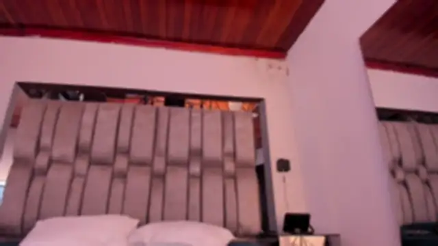 NikkySmiith live XXX chat