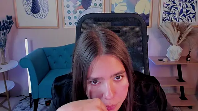 SayaHeartnet's Live XXX Chat