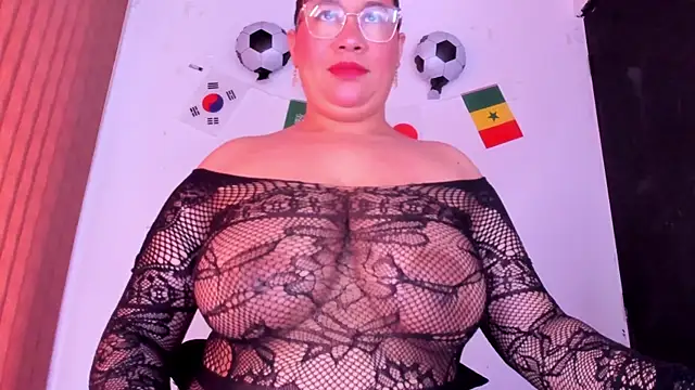 دردشة alondrabigtits الجنسية المباشرة