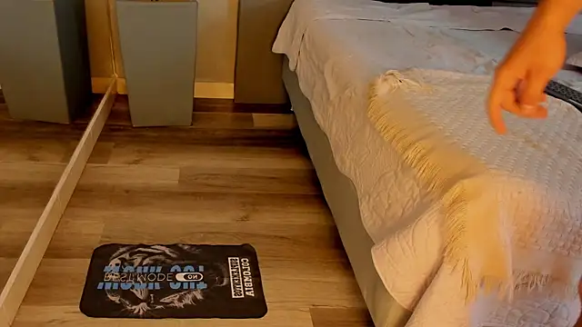 Charlie___Musk élő XXX-chatje