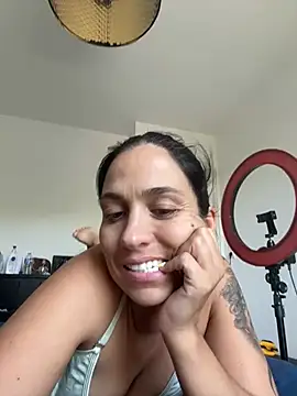 LaPetiteKim – Live XXX-chat