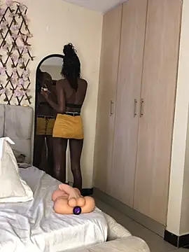 دردشة Kaylee_eee الجنسية المباشرة