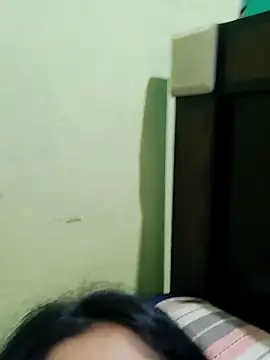 Cuple_masti72 Pertunjukan Webcam