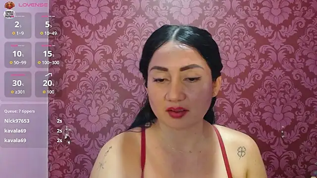 Chat +18 de juliana_diaz ao vivo