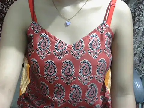 Adorable_AyeshaのライブXXXチャット