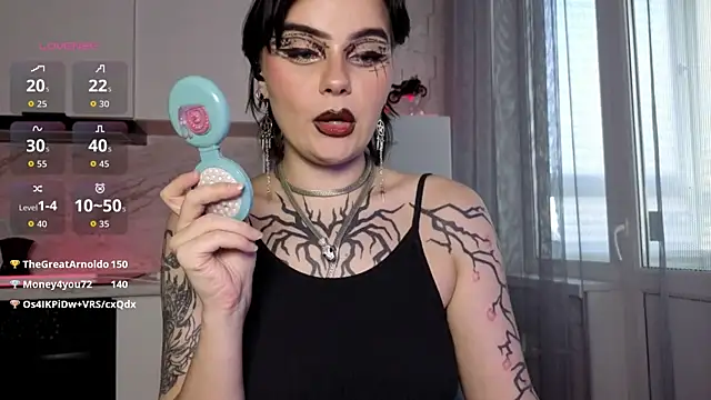Chat XXX en directo de IntrigueYourDay