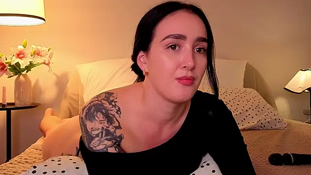 KimKhallifa's Live XXX Chat