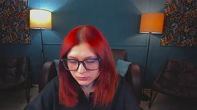 Chat +18 de SarahDeen1 ao vivo