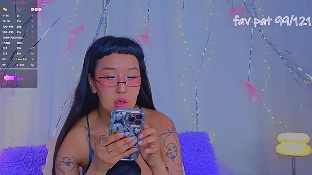 Chat XXX en directo de a11yson