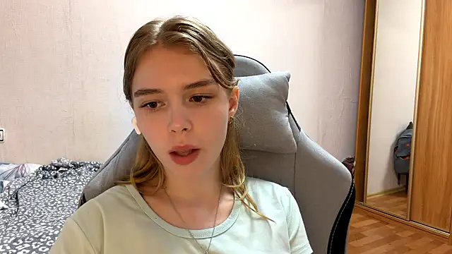 XXX chat uživo modela HebrewRiding