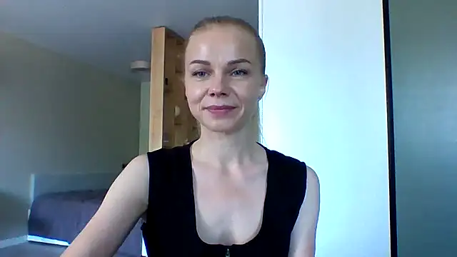 Tina5394 élő XXX-chatje