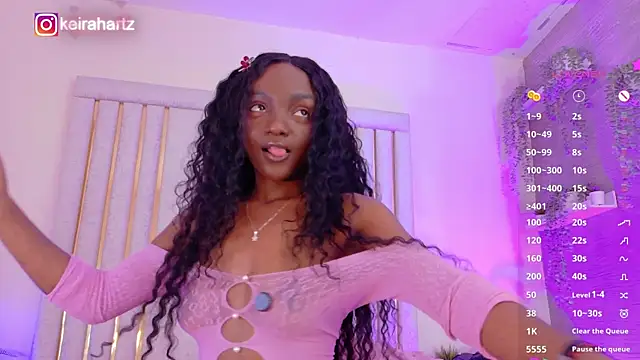 Chat XXX ao vivo de Keirahartz