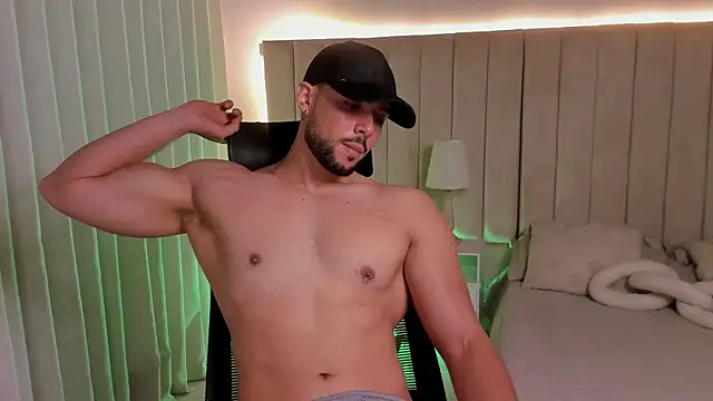 leo_king7 Chat XXX live