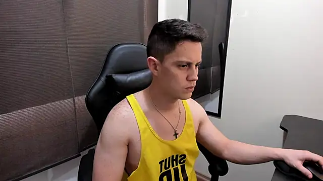 KendricTorres Live XXX-Chat