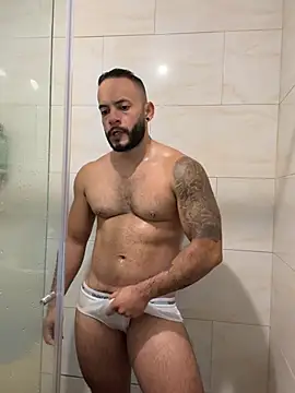 Вебкам-шоу Mike_savage3