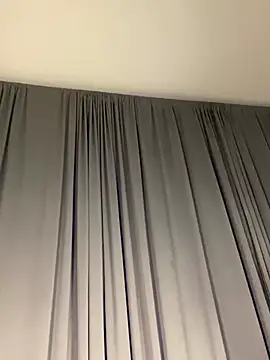 Val12777's Live XXX Chat