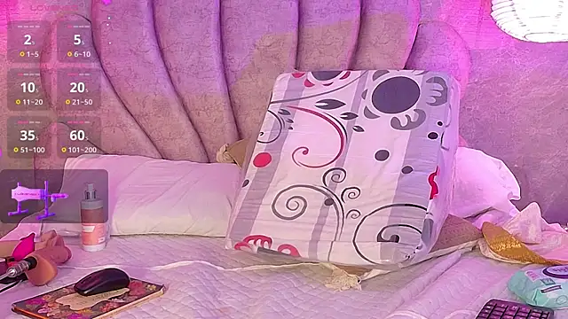 Bella-Sanders' Live XXX Chat
