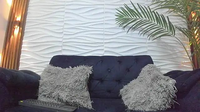 XXX chat uživo modela Pavo_tv