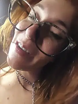 belliginger élő XXX-chatje