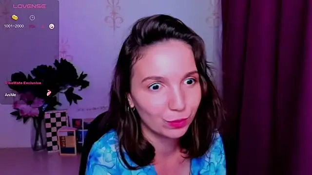 KindHazelHere_'s Live XXX Chat