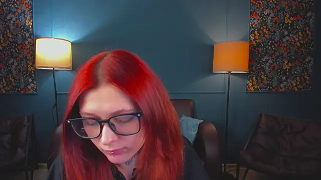 SarahDeen1's Live XXX Chat