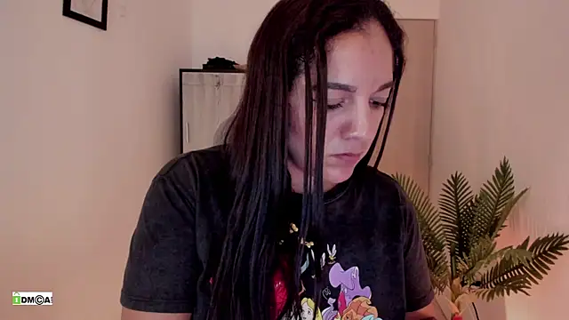 urcute_kitten's Live XXX Chat