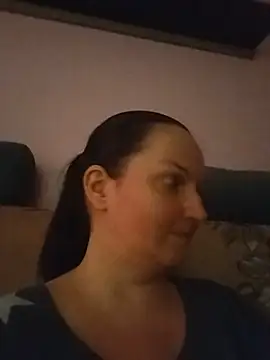 BustyLadyAlma Live XXX Chat