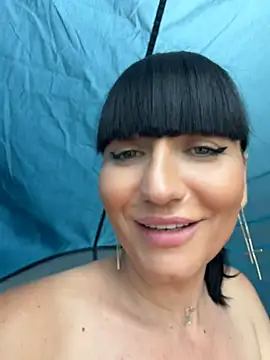 Chat +18 de MysticCleo ao vivo