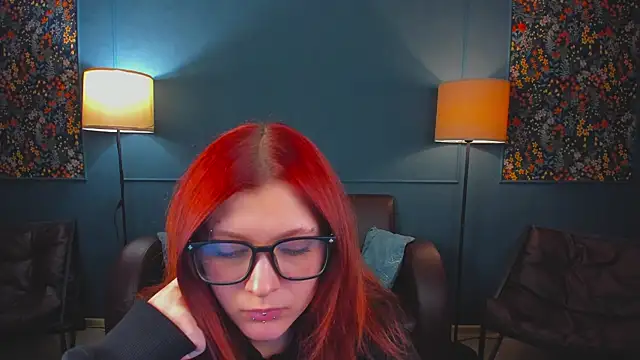 SarahDeen1's Live XXX Chat