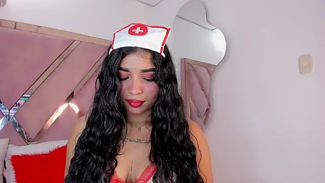 צ'אט XXX בשידור חי של honeyhtx