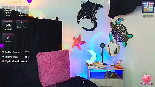 Chat +18 de alisson_zafiro_ ao vivo