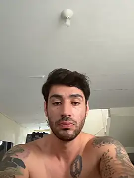 Živý XXX chat Antonello1223
