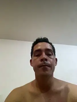 הופעת וובקאם של Gabriel_leon33