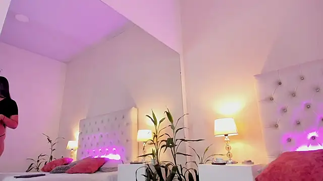 Tiffanny_Gomez's Live XXX Chat