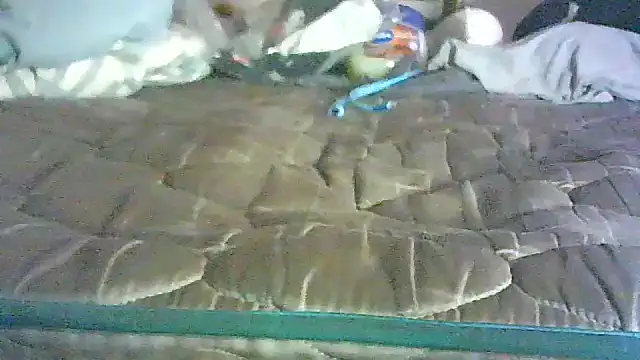 Chat XXX en directo de CR3M3_FIR3