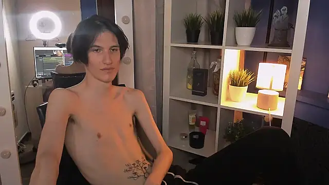John__Strong: вебкам-шоу