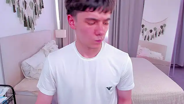 Ethan_Crowe: вебкам-шоу
