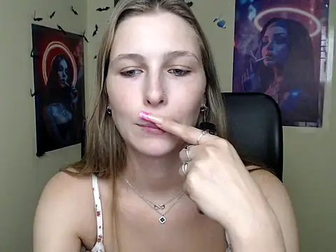 StrangerGi 라이브 XXX 채팅