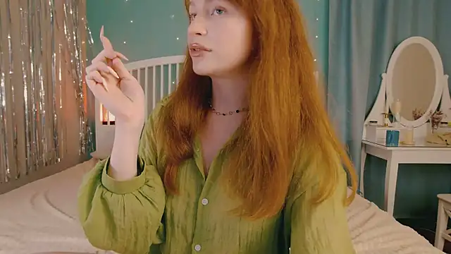 GingerArin: онлайн-секс-чат