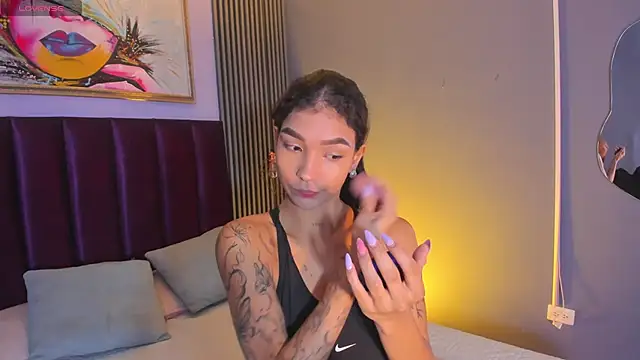 XXX chat uživo modela LauraAristizabal