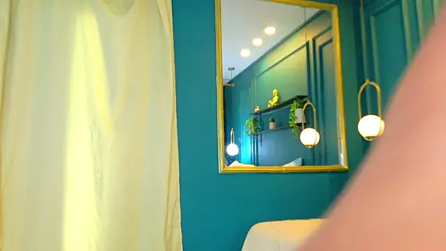Chatroom XXX en direct de ale_cam