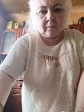 Živý XXX chat EllieLovee
