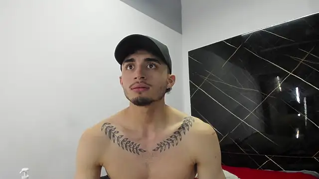 James-06 webcam show