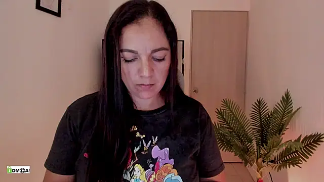 urcute_kitten XXX чат на живо