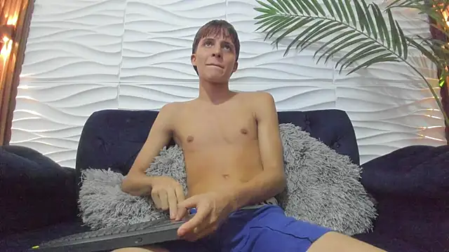 Pavo_tv 现场XXX聊天