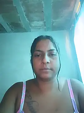 XXX chat uživo modela Giselabrunette25