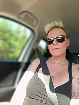 German_Milf Live XXX-chat